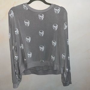 Skull shirt